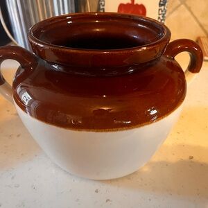 Two-Tone Ceramic Vase with Handles